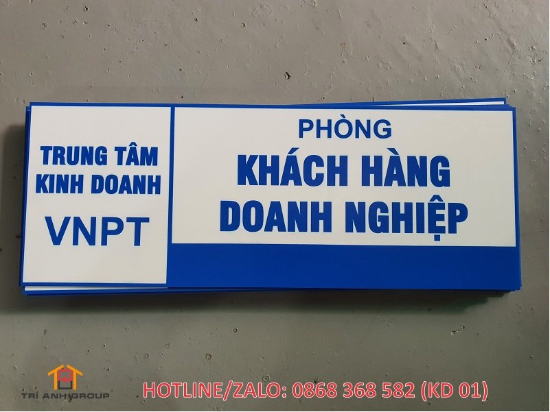 biển tên phònglamf việc giá rẻ Hà Nội