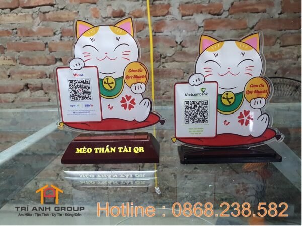 Bảng mã QR mèo thần tài